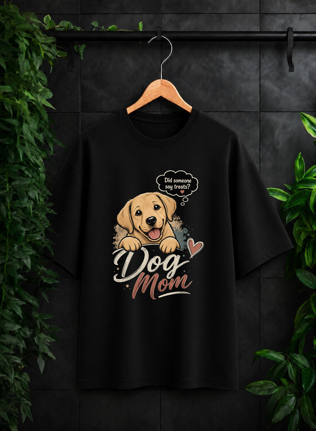 Dog Mom — Cute Golden Retriever Dog Lover Humor — Unisex Oversize Fit Graphic Tee — 100% Bio-Washed Premium Cotton T-Shirt